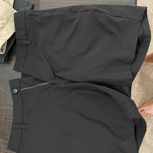 34 inch LULULEMON COMMISSION SHORT 7 inch inseam